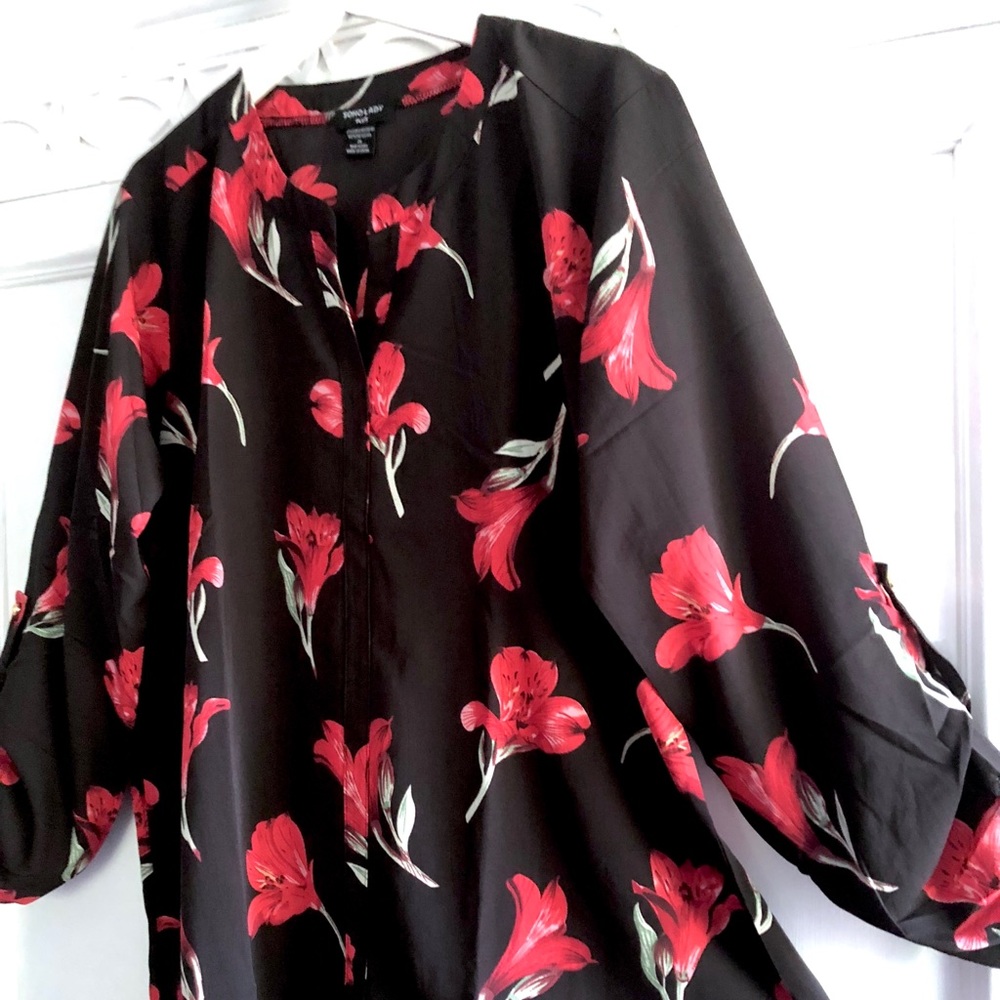 1X NWT Black Popover Tunic Red Floral Long OR 3/4 Sleeves Relaxed Fit Pullover